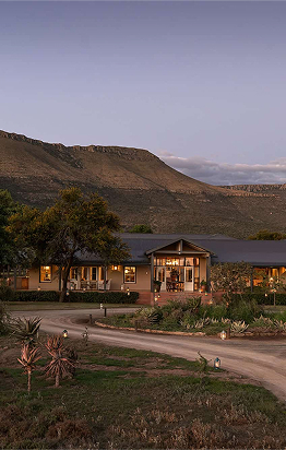 Samara-Karoo-Lodge-arrival-Maike-McNeill